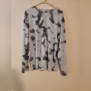Lululemon Gray Tie-Dye Long Sleeve Shirt
